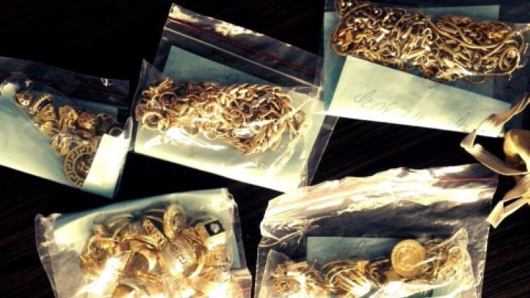 Злато в сутиен задържаха митничари “Капитан Андреево”