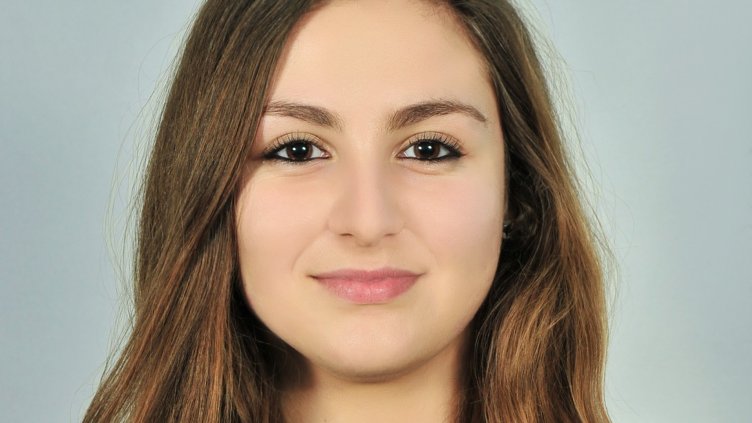 Иванна Иванова: Защо да остана във Варна?