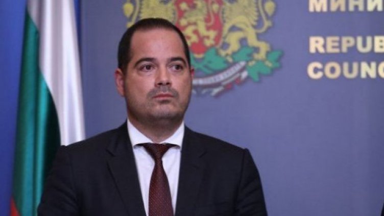 Няколко пъти е влизано при мъжа, който почина в ареста в Ямбол