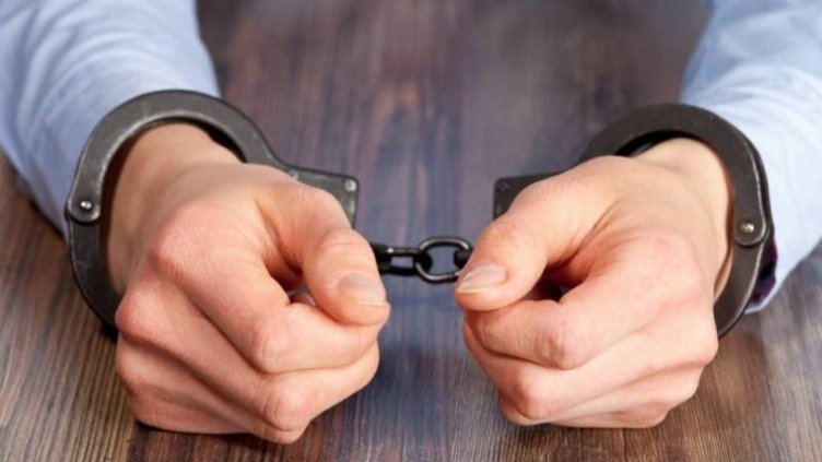 Спипаха двама варненци с наркотици