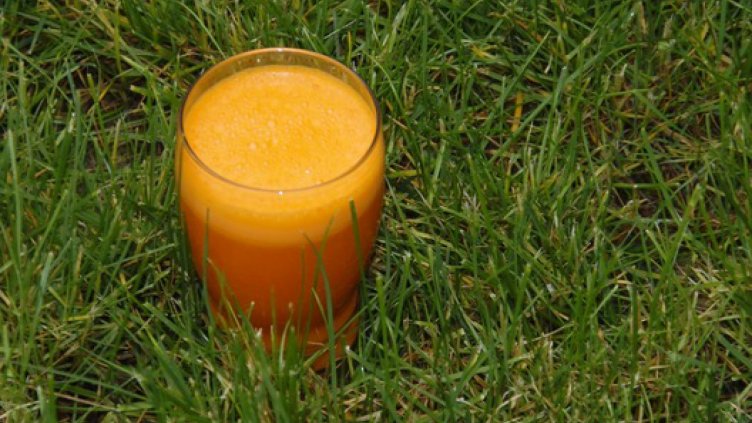 Как да си направите тази лесна напитка за отслабване?	