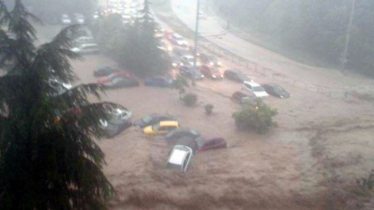 Почитат с литургия жертвите на наводнението в "Аспарухово"