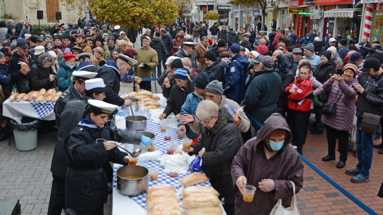 Варна празнува Никулден (СНИМКИ)