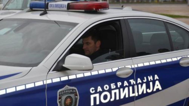 Двама афганистански мигранти загинаха, а 10 бяха ранени при катастрофа в Сърбия