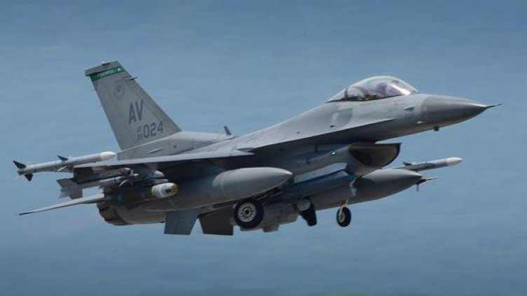 САЩ смятат: Изтребителите F-16 &ndash; идеални за българската армия!