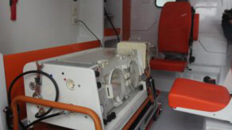 България вече има линейка за недоносени бебета 