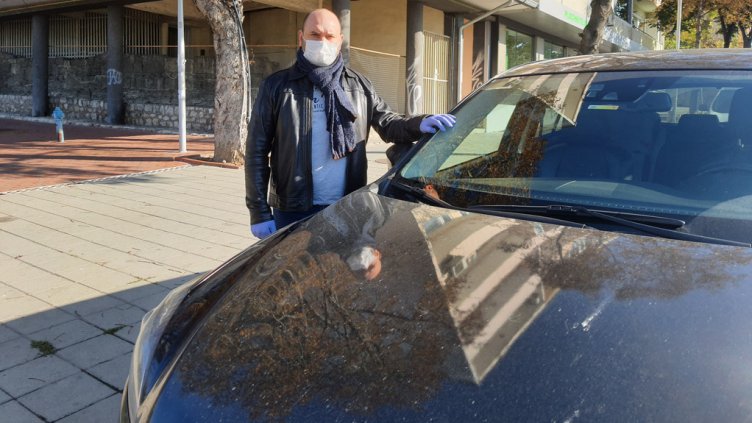 Варненски депутат даде колата си на РЗИ