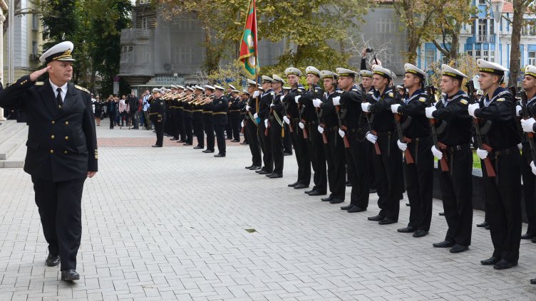 Варна отбеляза 114 години от обявяването на Независимостта (СНИМКИ)