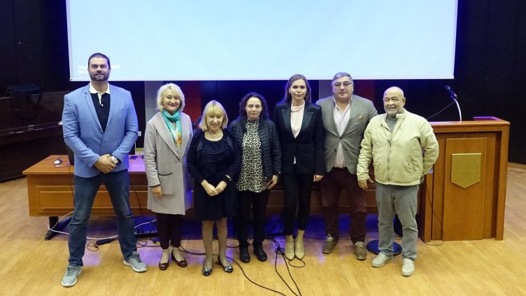 В Деня на българския лекар: Варненските съветници гласуваха над 885 000 лв. за ремонти, апаратура и програми