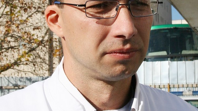 Парите от Здравната каса стигат само за заплатите в АГ болницата