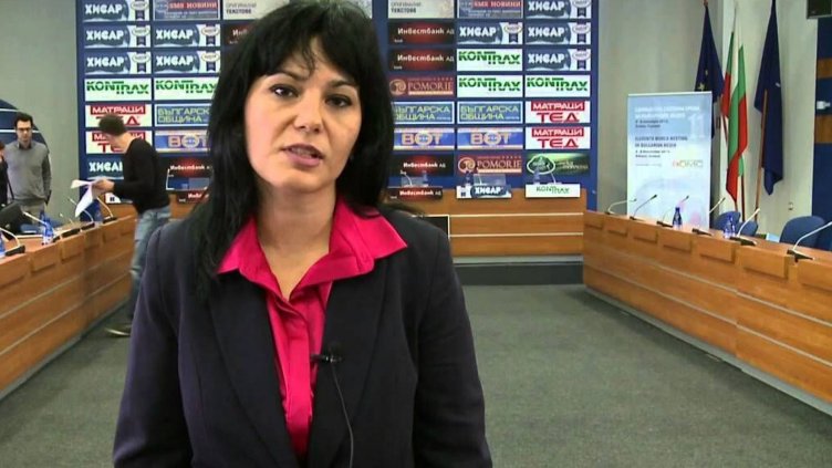 Повдигнаха обвинения срещу проф. Асена Стоименова за всяване на паника