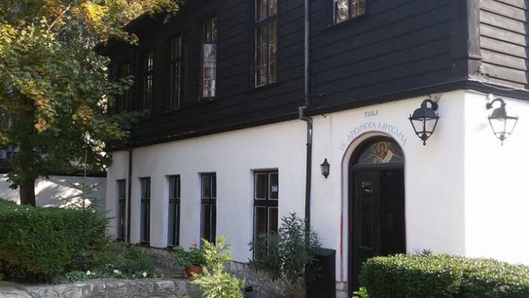 Православието подаде ръка на зависимите от алкохола