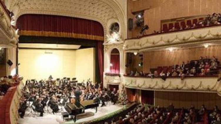 Почина един от първите солисти на Държавна опера Варна