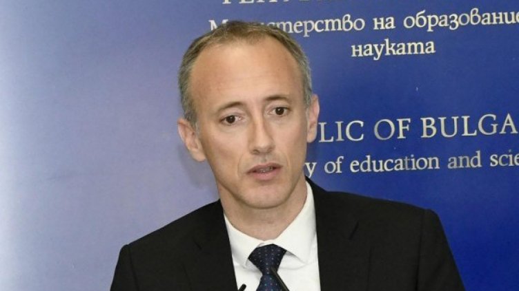 Матурите ще се проведат на 1 и 3 юни