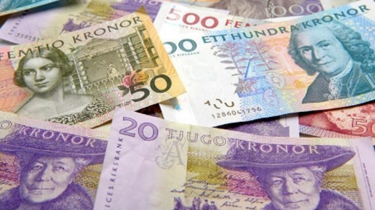 Швеция преминава към електронни пари