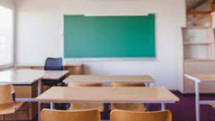 Седмокласниците разочаровани: Без разместване след второто класиране