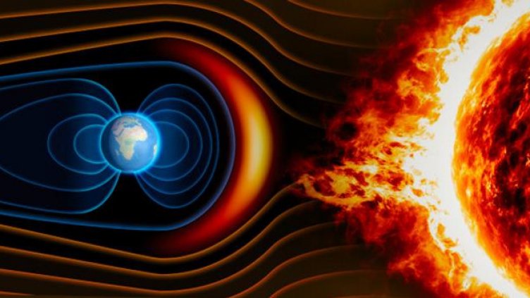 Мощна слънчева буря удря Земята