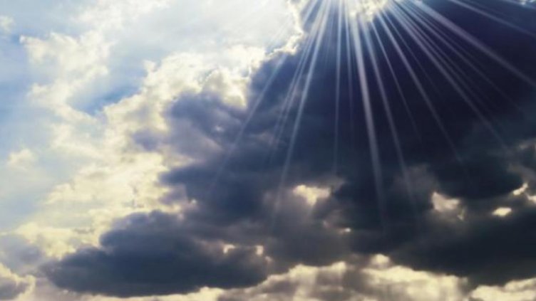 Слънце и дъжд се редуват днес по Черноморието