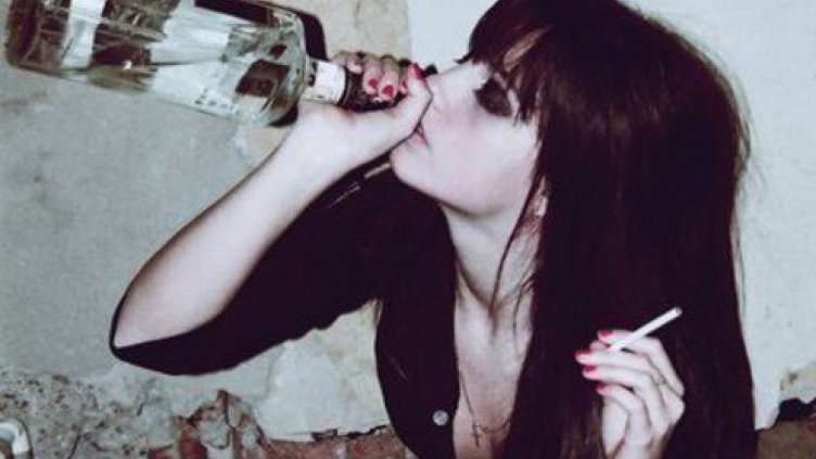 Женски алкохолен делириум в Пиринско!