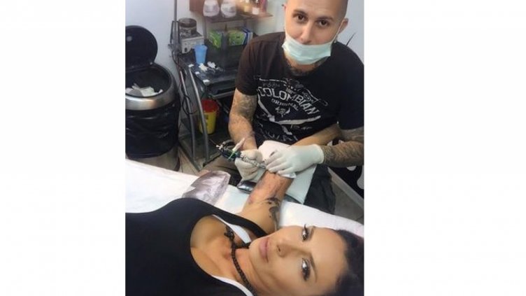 Снимки Facebook