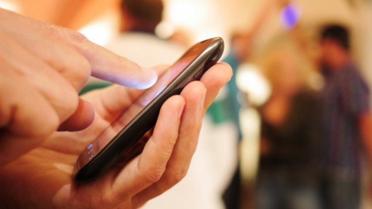 Роумингът в ЕС отпада от 15 юни