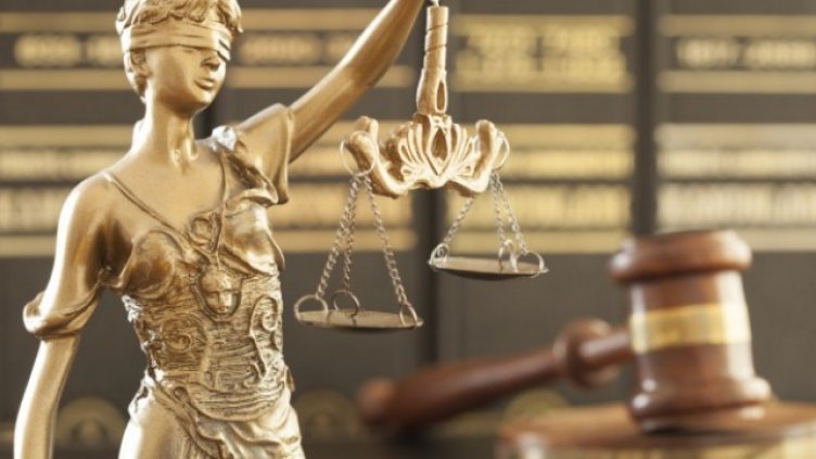 Повдигнаха обвинение на момчето, простреляло свой съученик в пистолет