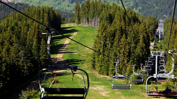 Туристически център отвори врати в Пампорово