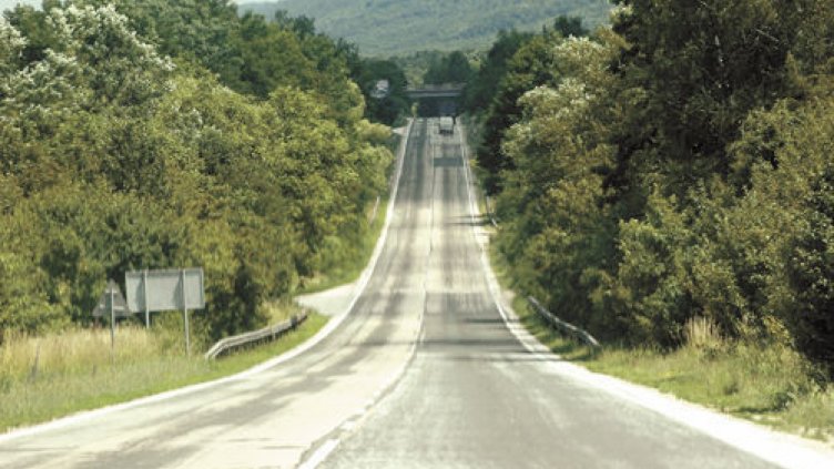 След серия ужасни катастрофи - сигурни ли са пътищата в България