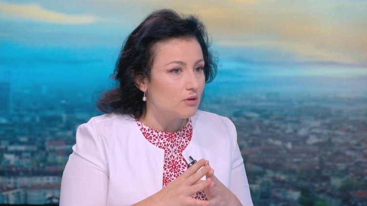 Десислава Танева: Положението с африканската чума е много тежко