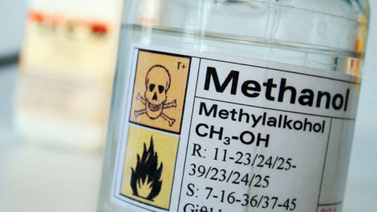 Мъж ослепя от метилов алкохол