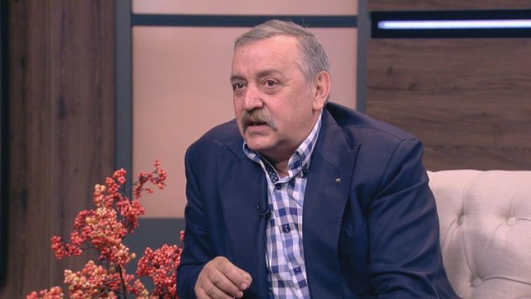 Проф. Кантарджиев: Да не мислим, че COVID-19 си отиде