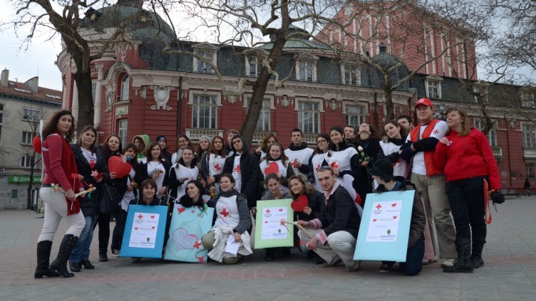 БМЧК - Варна, организира благотворителен концерт за "Топъл обяд"