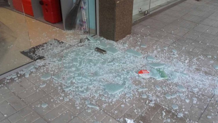 Стрелба на ул. „Братя Бъкстон“ във Варна (Снимки)