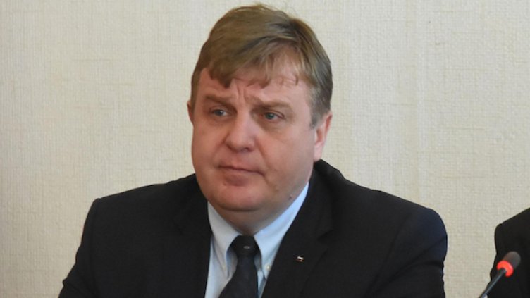 Каракачанов: България да втвърди тона и към ЕС, и към Турция