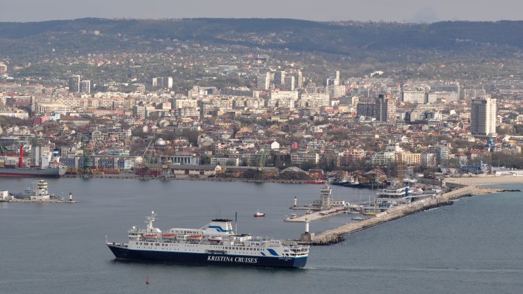 8 000 румънци идват за Великден