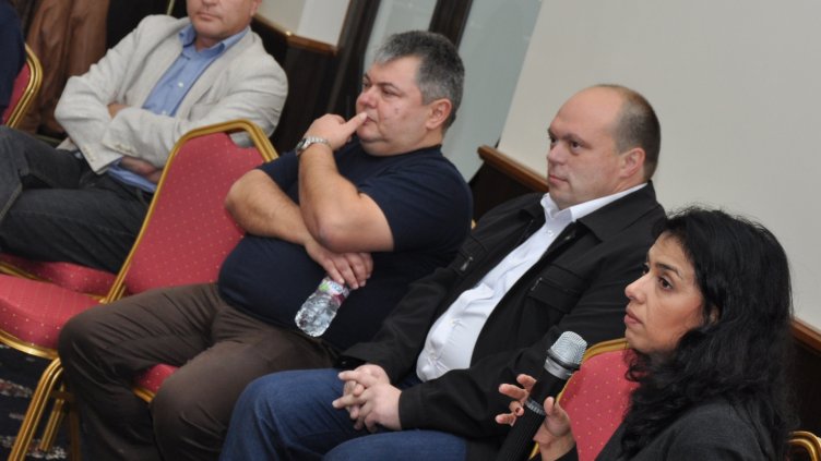 снимки: Пламен Гутинов