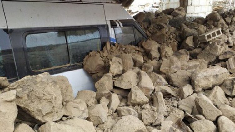 Седем загинали след земетресение между Турция и Иран