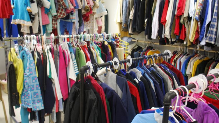 Палто втора употреба за 2 300 лева – защо не?