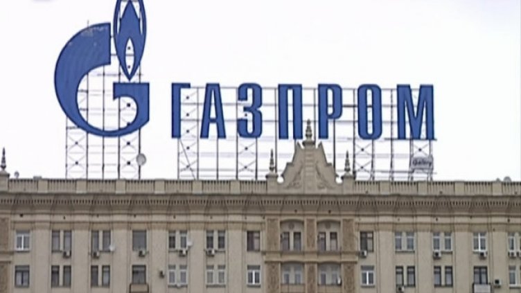 Акциите на "Газпром" паднаха с близо 30%