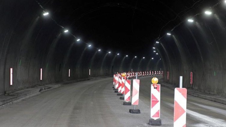 Ремонтът на тунела на околовръстния път на Ловеч ще завърши през октомвр