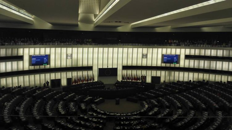 Варненски ученици ще се включат в сесии на Европарламента в Страсбург