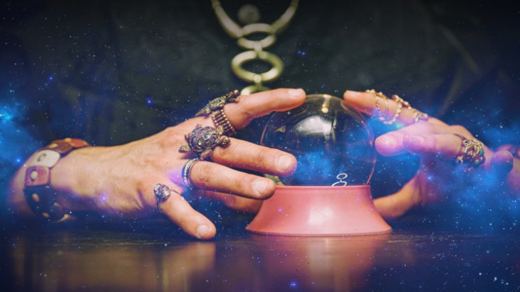 Съдят млада врачка, разваляла магии и проклятия срещу пари