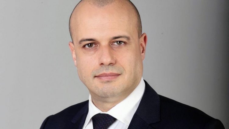 Министърът на туризма: Валят резервации за "Лято 2022"