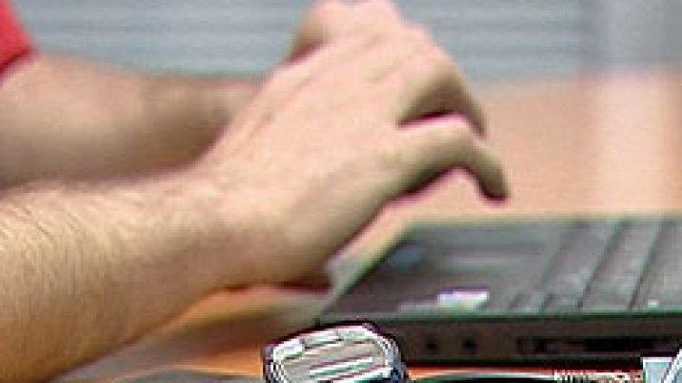 Филтър блокира сайтове с детска порнография