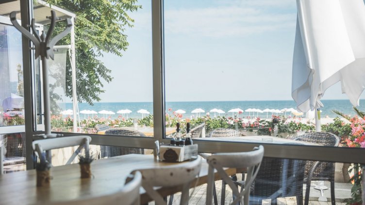 ДБ иска да даде общинския ресторант на Ивайло Маринов за още 10 г.