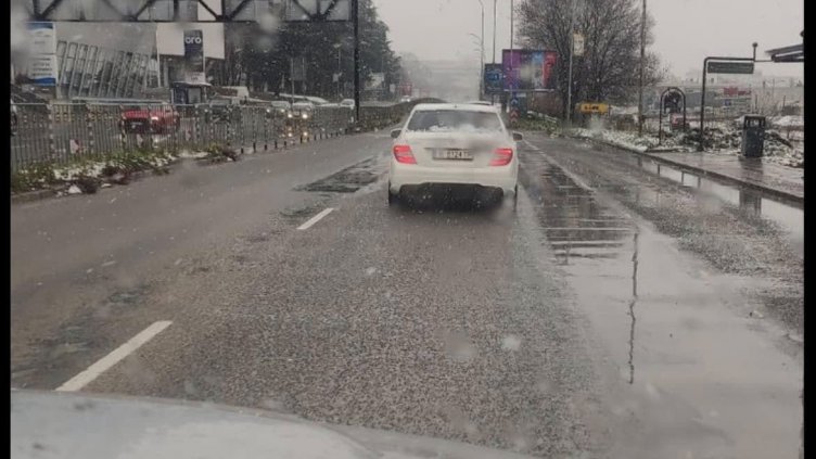 Пътищата във Варна са напълно проходими (СНИМКИ)