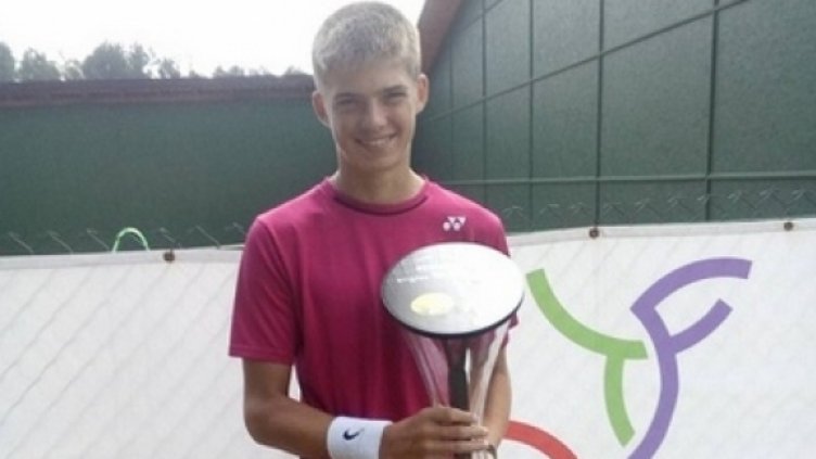 Варненски тенисист спечели титла в Беларус