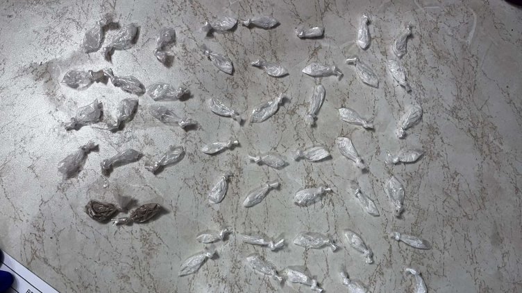 Задържаха деветима души при спецакция на полицията край Варна