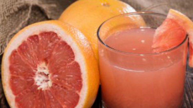 Плодови сокове, които могат да взаимодействат с медикаменти