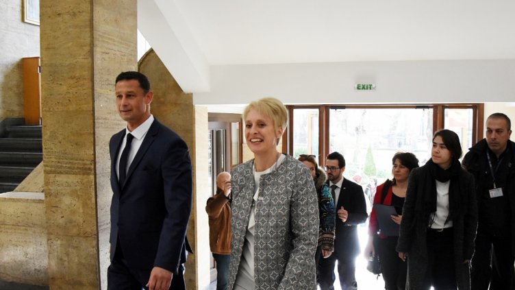 снимки: Пламен Гутинов